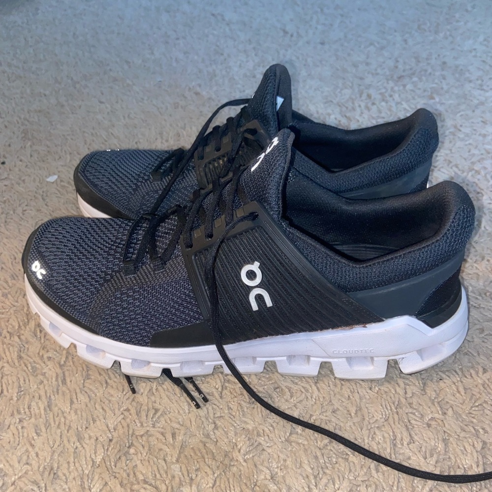 Black On Cloud Running Shoes